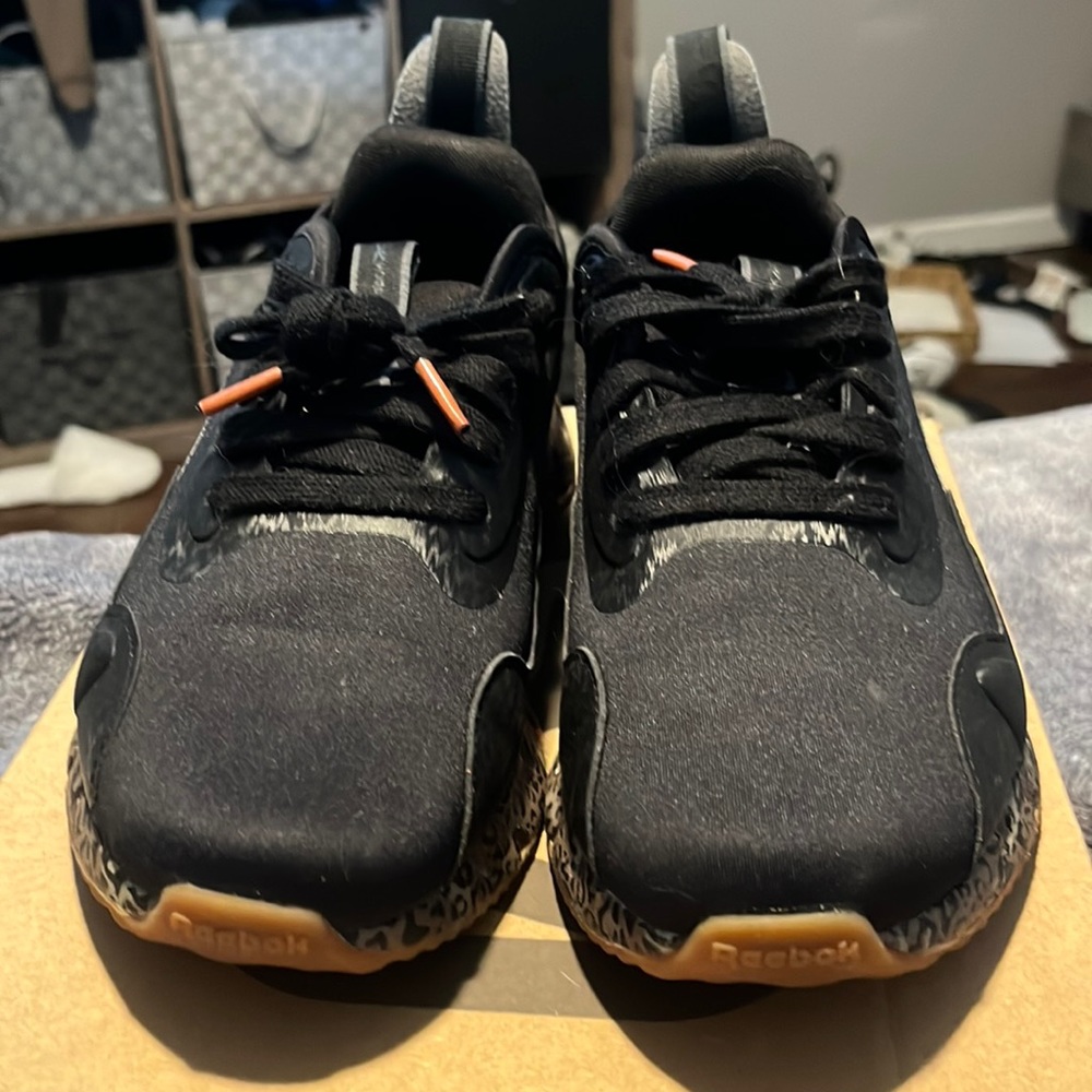 Running shoes